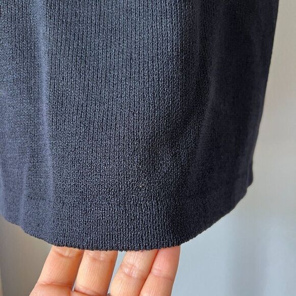 St John Basics black label santana knit knee length skirt size 6 wool blend - Picture 3 of 9